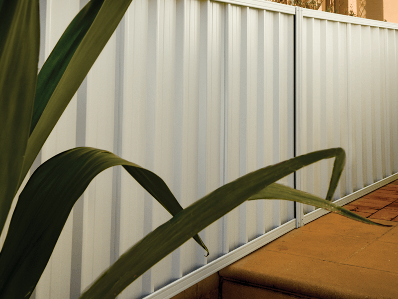 Colorbond Panel - Trimclad with 2700mm Channel Posts